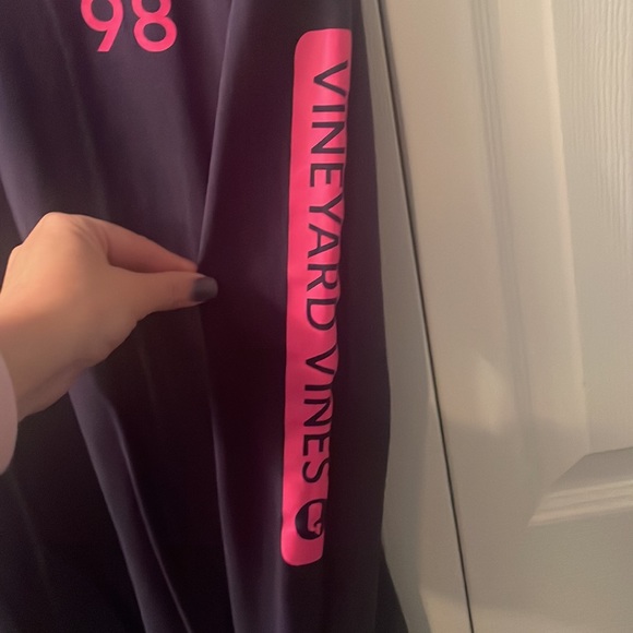 Vineyard Vines long sleeve tee! - Picture 3 of 5